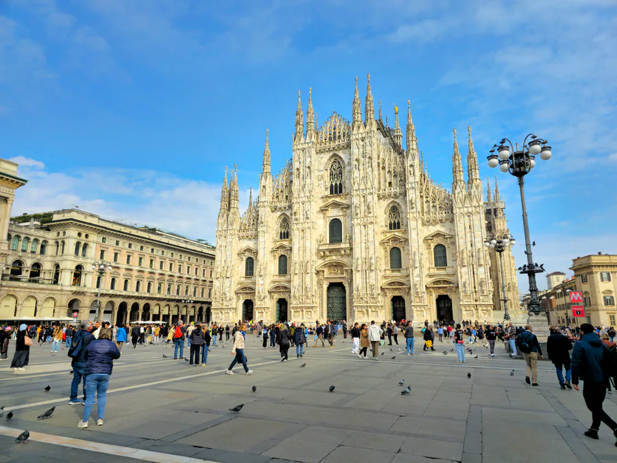 Milan - A Walk Through the Historic Heart