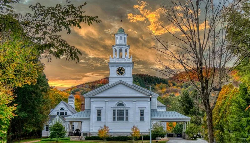 Woodstock, VT: A Village History Walk