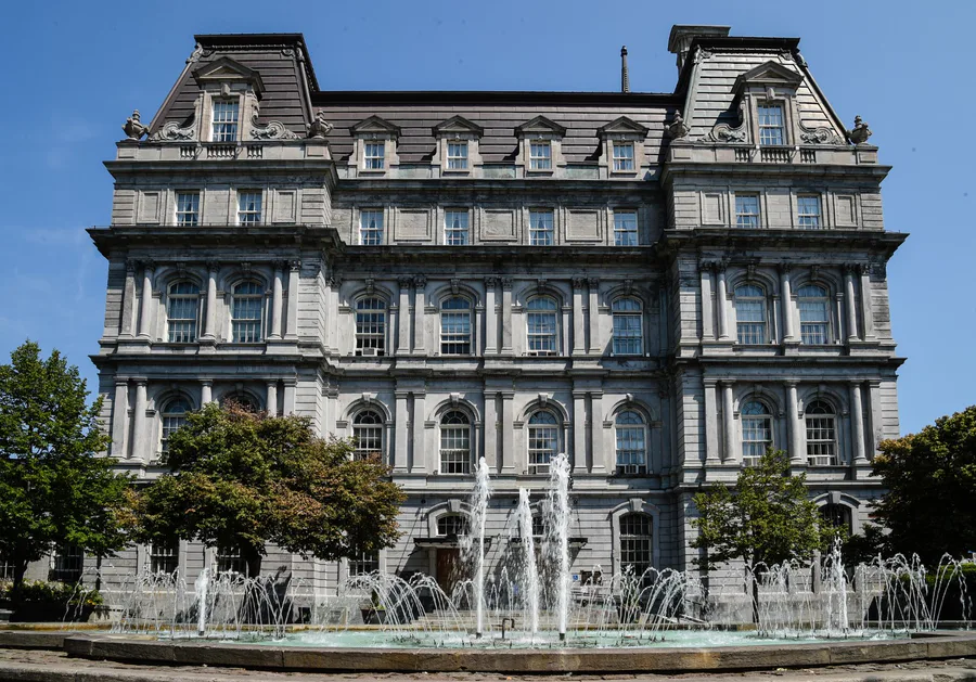 Old Montreal: Cobblestones, cathedrals &  colonial charm
