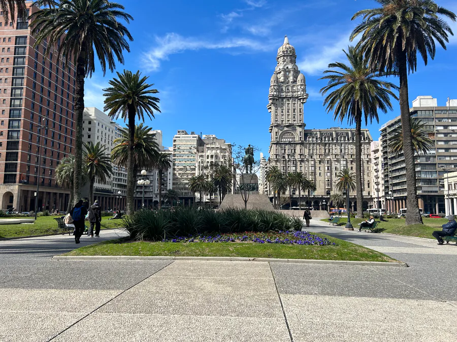 Montevideo Through the Ages