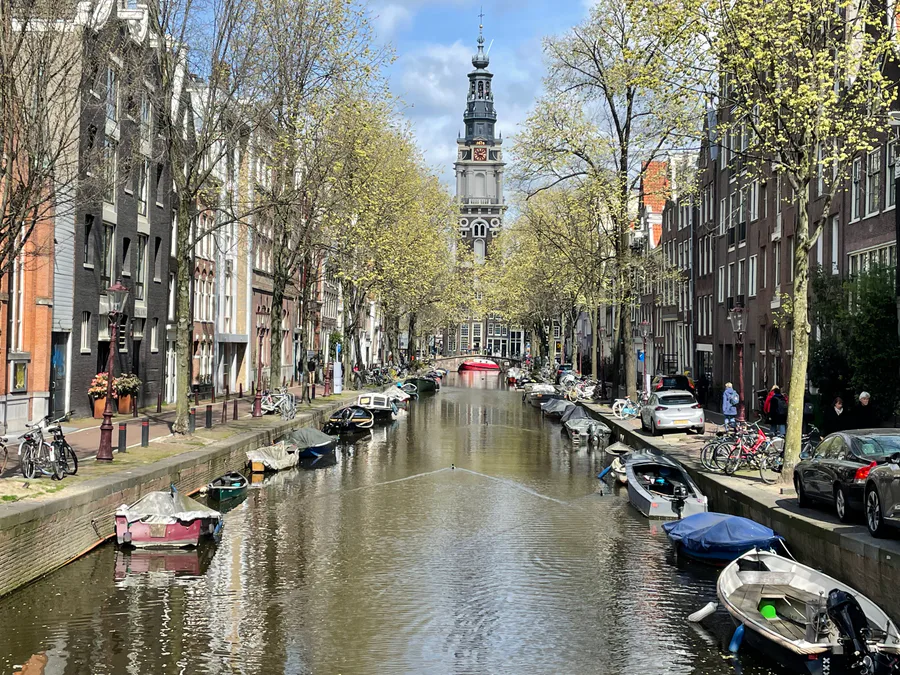 Amsterdam Through the Ages: A Historical Walking Tour