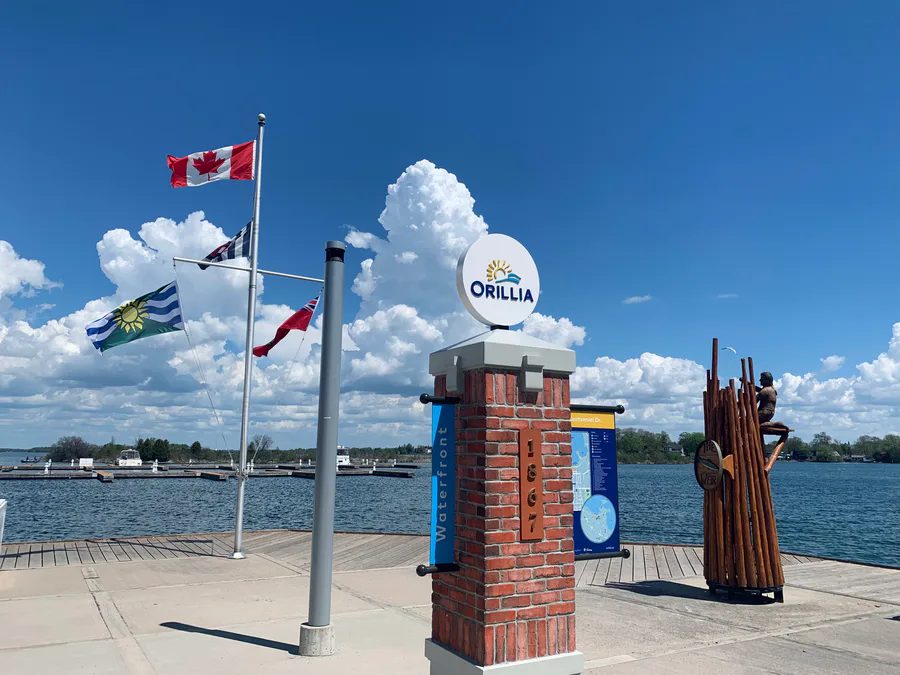 Orillia Highlights: Lakeside Heritage & Cultural Gems
