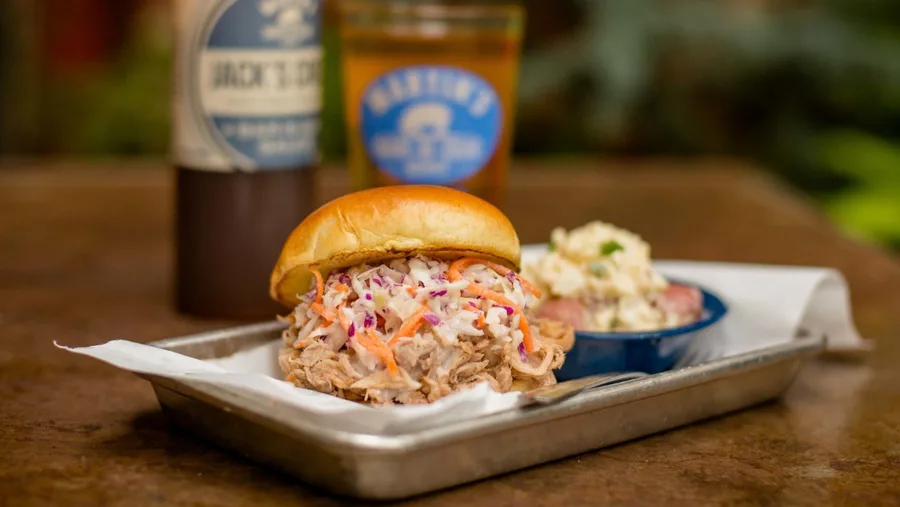Nashville Bites: An Iconic Food Walking Tour